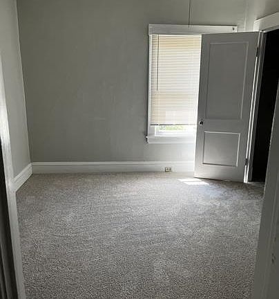 3rd image of 3401 W 98th St
