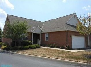 6937 Greensview Village Dr, Canal Winchester, OH 43110