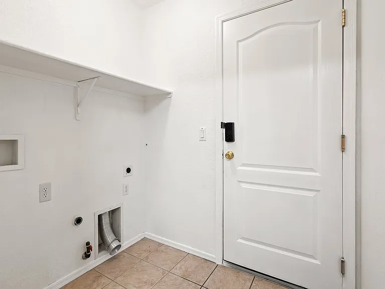 6322 W Desert Laurel Ln — Photo 16