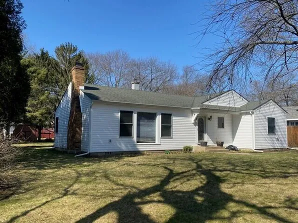8616 Lakeshore DRIVE, Pleasant Prairie, WI 53158