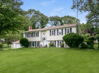 100 Yankee Peddler Path, Madison, CT 06443