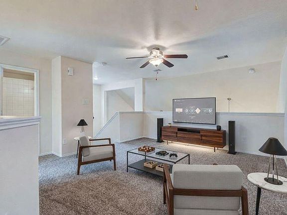 4th image of 12246 Antilles Ln
