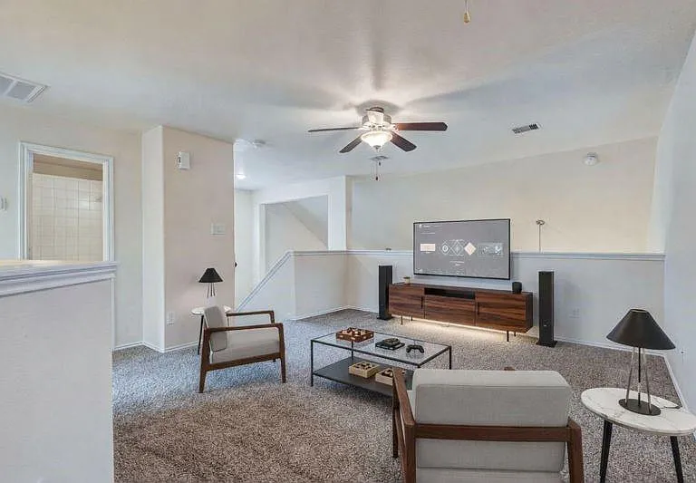 12246 Antilles Ln — Photo 7