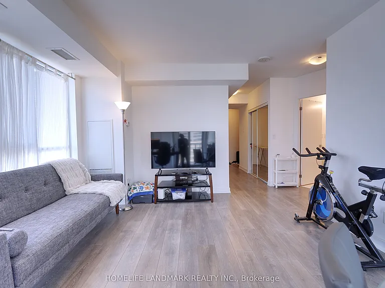 159 Wellesley St E #2303 — Photo 2