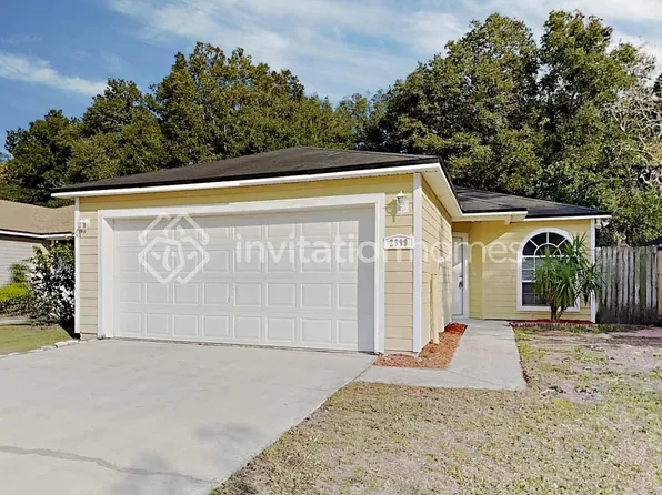 2999 Mikris Dr E, Jacksonville, FL 32225