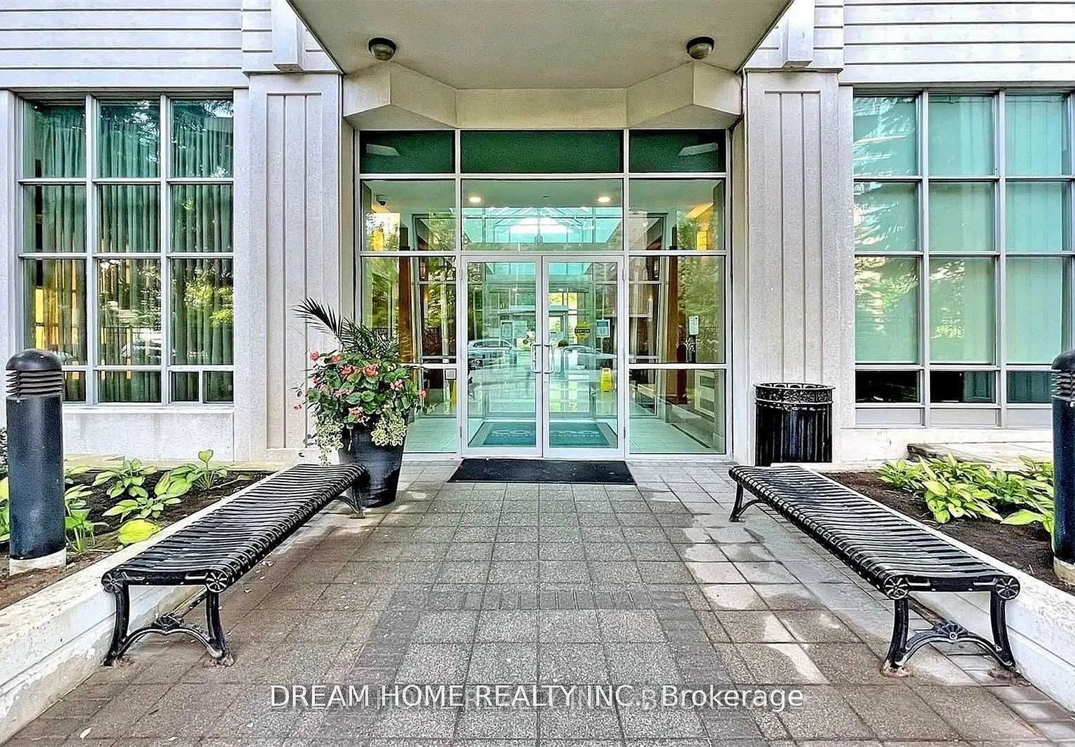 1 bed, $2,380 — Photo 2