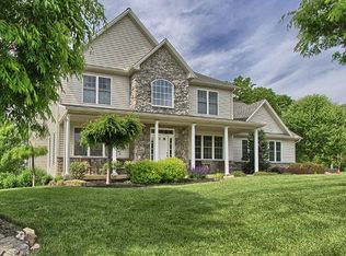 118 Creamery Rd, Boiling Springs, PA 17007