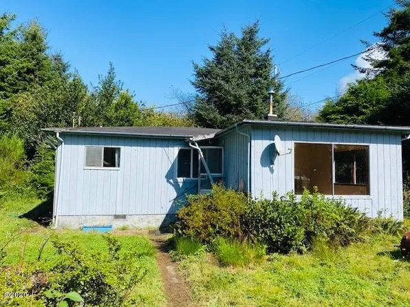 2439 NE Hays Ct, Yachats, OR 97498