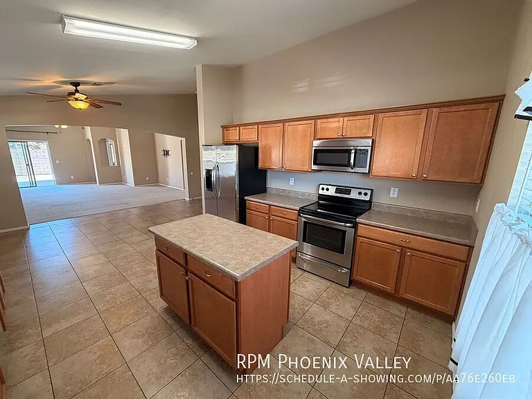 23927 W La Salle St — Photo 6