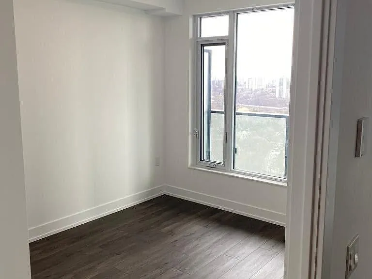 575 Bloor St E #2304 — Photo 13