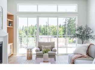 1043 Harewood Mines Rd, Nanaimo, BC V9R5P5