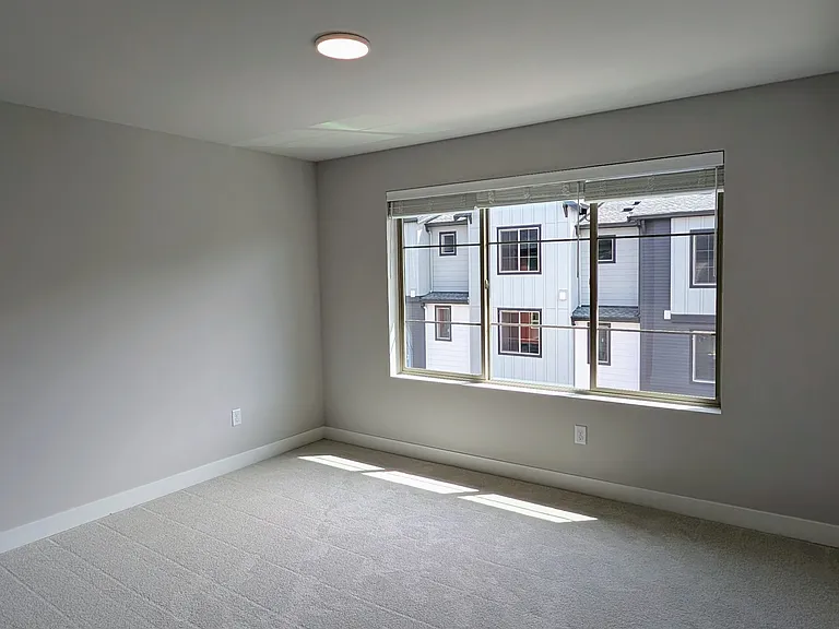 26568 NE 143rd Pl #37 — Photo 10