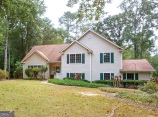 30 Happy Valley Estates Dr, Newnan, GA 30263