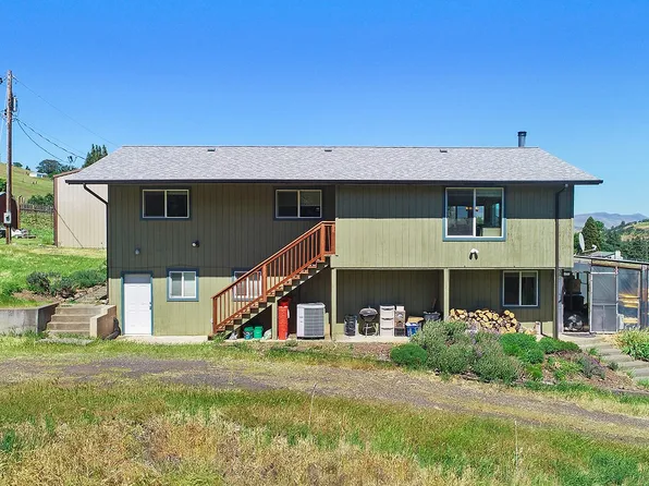 5073 Chenoweth Rd, The Dalles, OR 97058