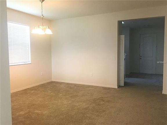 4th image of 11835 Thatcher Ave