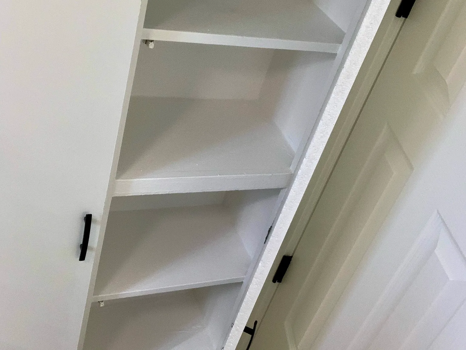 1 bed, 550 sqft, $925 — Photo 2