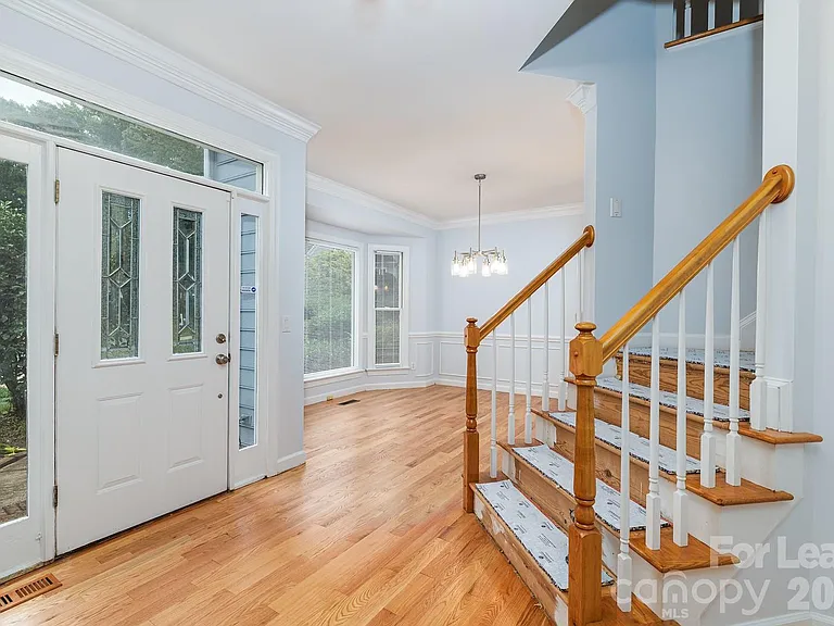5238 Downing Creek Dr — Photo 6
