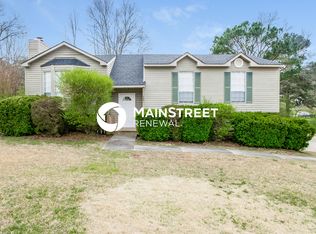 320 Willow Glen Ct, Alabaster, AL 35007