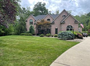 183 Wedgewood Dr, Gibsonia, PA