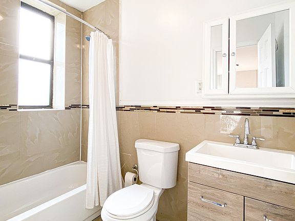 5th image of 1748 2nd Ave #5E