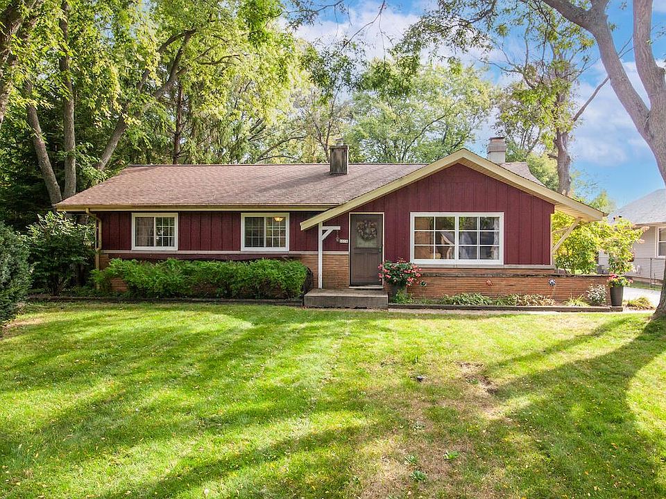 1st image of 6038 North Ironwood LANE