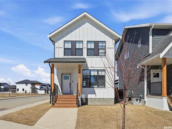 2803 Rosewood DRIVE, Saskatoon, SK S7V 1R4