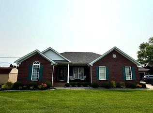 6717 Astral Dr, Louisville, KY 40258