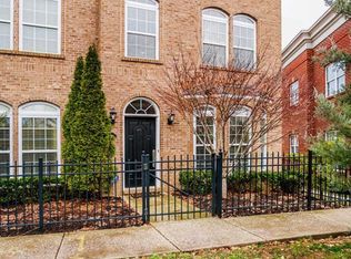 3307 Beacon St, Lexington, KY 40513