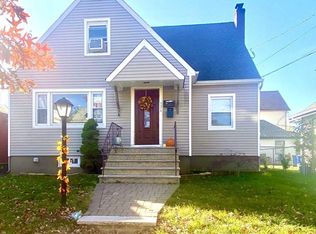 124 Pershing Ave, Roselle Park, NJ 07204