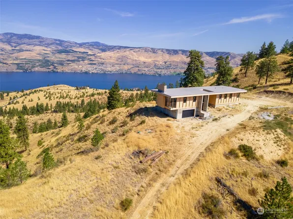 288 Hawks Ridge Road, Chelan, WA 98816