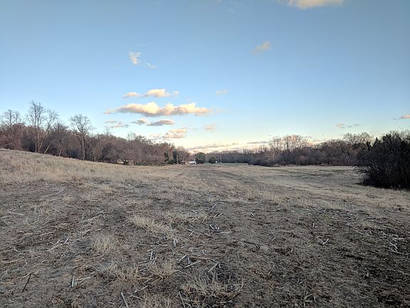 2nd image of Crystal Lake Ave