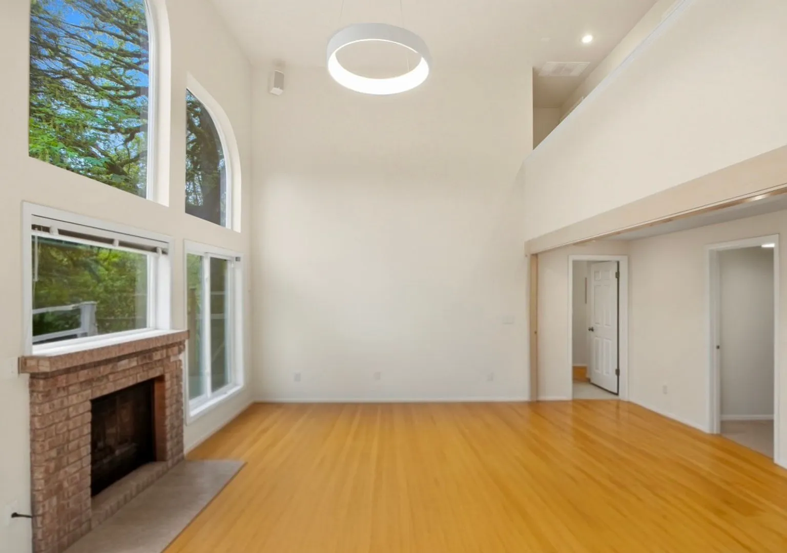 Redmond Union Hill 4BD, 3BA Rental — Photo 3