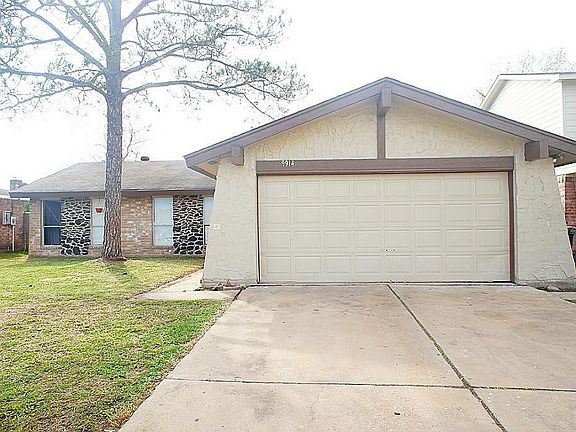 5th image of 9914 Towne Brook Ln