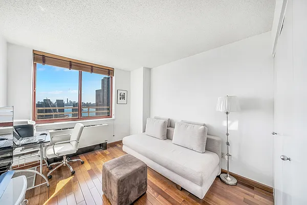 Sold by Compass | media 9