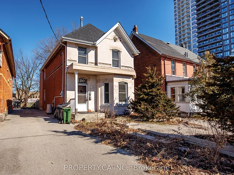 120 Stephenson Ave #UPPER — Photo 18