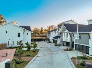 7607 Victory Reserve St, Houston, TX 77088