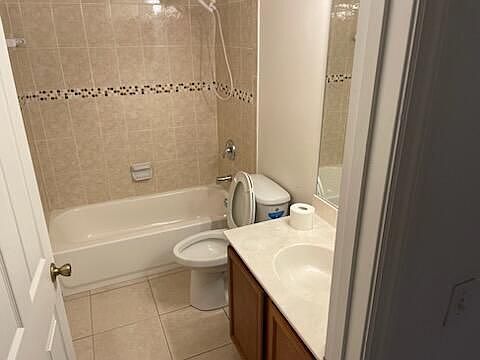 2nd image of 1125 SW Abbey Ave