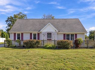 23 Cherry Ln, Cheektowaga, NY 14225