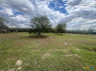 1005 Bayou St, Refugio, TX 78377