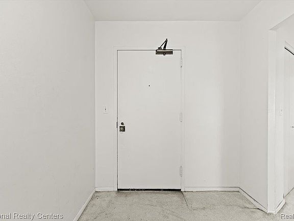 5th image of 5000 Town Ctr Suite 408