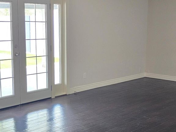 5th image of 3745 W Lupine Ave