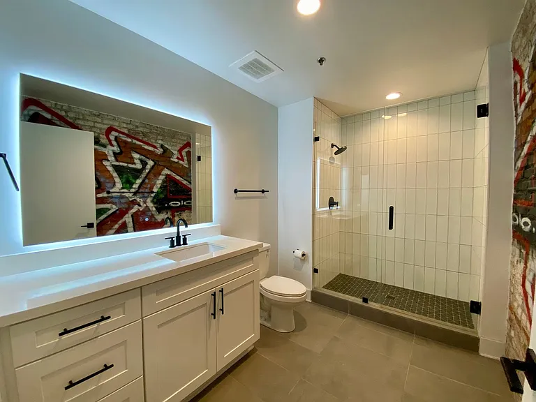 Lofts At Abrams Fixtures — Photo 39