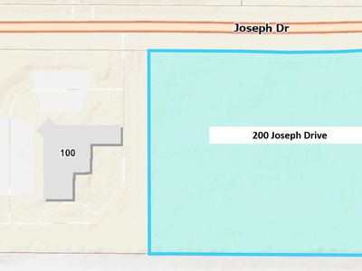 200 Joseph Dr, Midland, MI, 48642