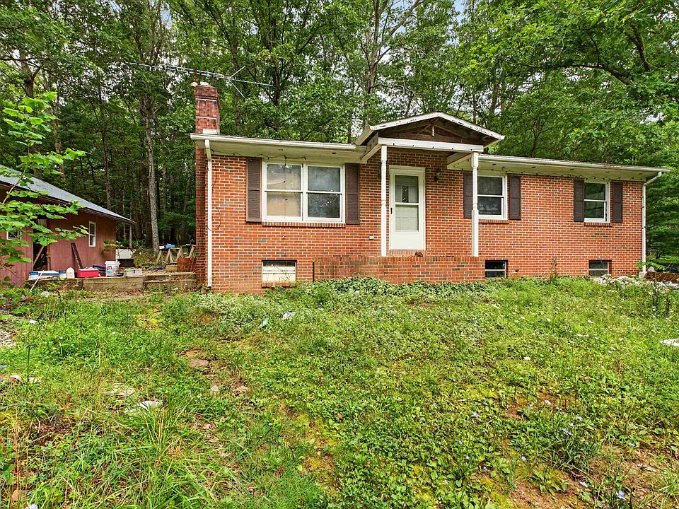 1st image of 26 Christian Ln