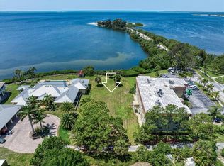 1725 Gulf Rd #1, Tarpon Springs, FL 34689