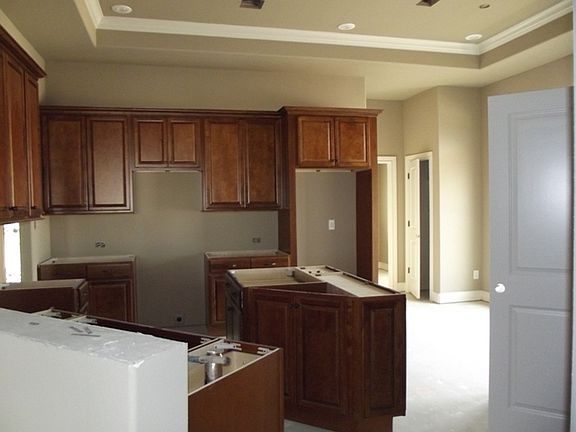 3rd image of 6590 Llano Ln
