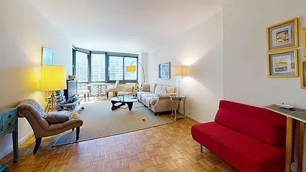 Rented by Bond New York