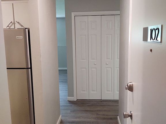 3rd image of 133 W 35th St #102