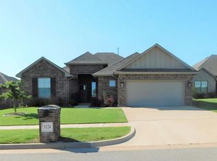 3124 NW 184th St, Edmond, OK 73012