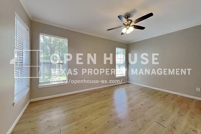 7711 Thorncreek Way — Photo 9